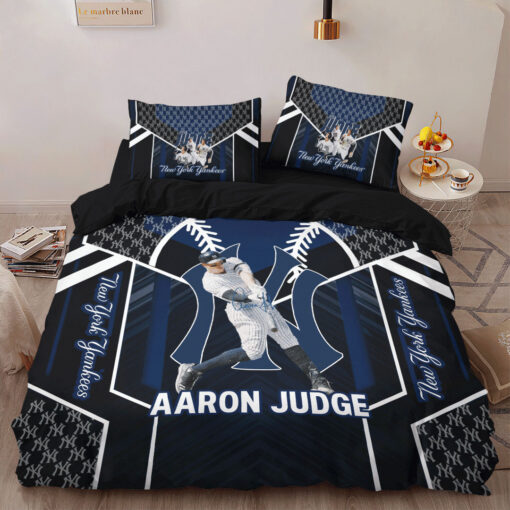 Aaron Judge bedding set