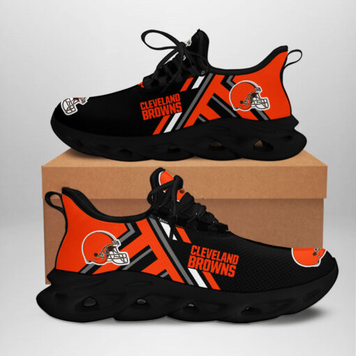 Cleveland Browns sneaker 03