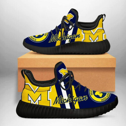Michigan Wolverines Custom Sneakers 02