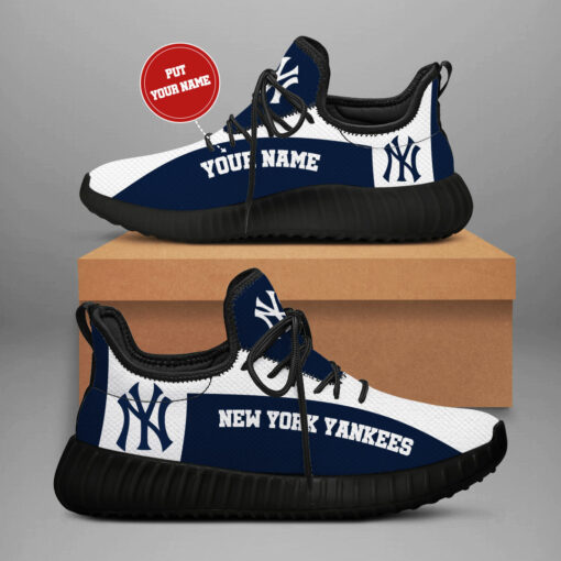 New York Yankees Custom Sneakers 012