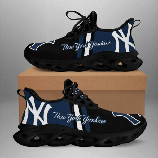 New York Yankees Custom Sneakers 04