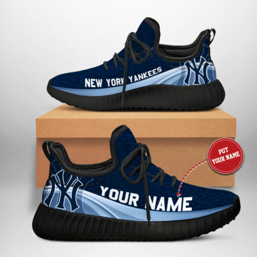New York Yankees Custom Sneakers 07