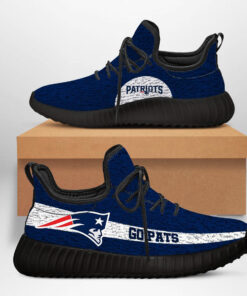 The best selling New England Patriots shoes 08 1